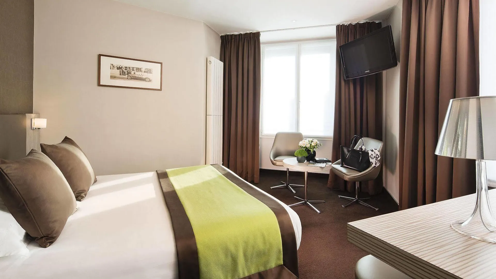 Acropole Hotel Paris