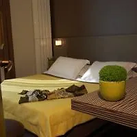 Acropole 3*